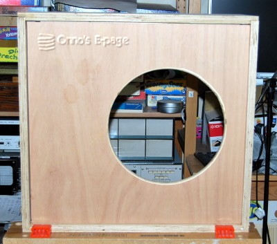 
      Most woodwork done. Starting to look like a speaker cabinet.