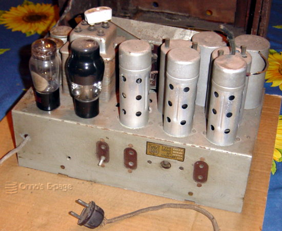 
    A view of the chassis taken out of the case.
    