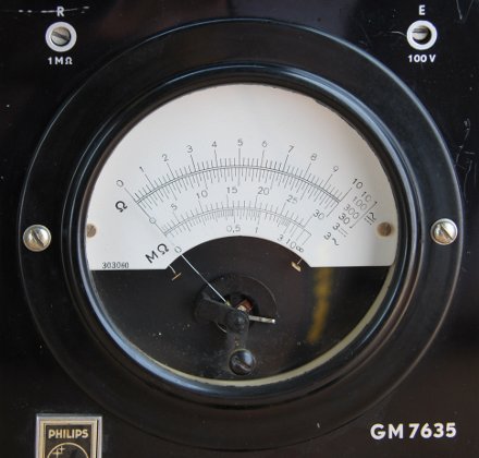 
    The meter movement has been fixed.
    